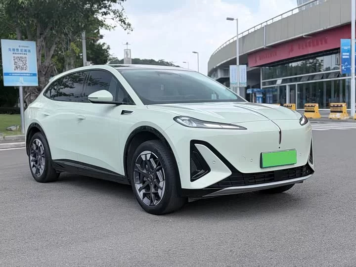 Hongqi Tiangong 06