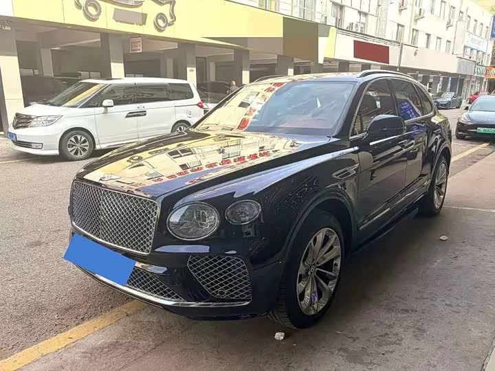 Bentley Bentayga Plug-in Hybrid