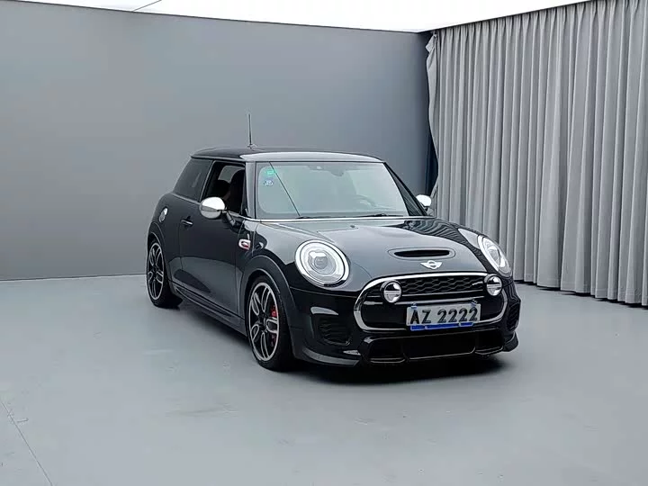 MINI JCW