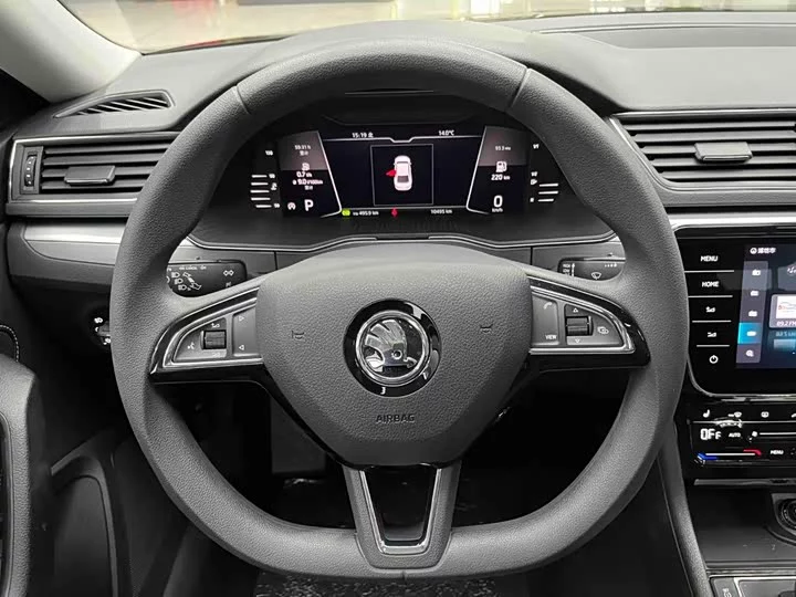 Skoda SuperB