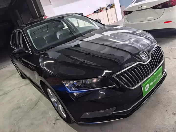 Skoda SuperB