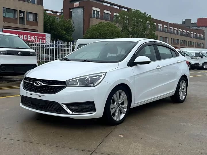 Chery Arrizo 5