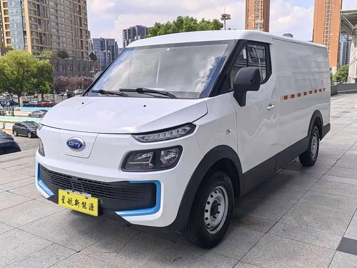 Carrier Dolphin EV