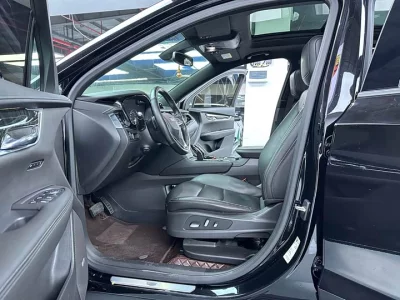 Cadillac XT6