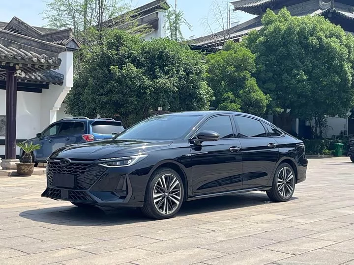 Chery Arrizo 8