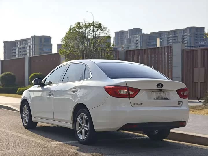 FAW B30EV