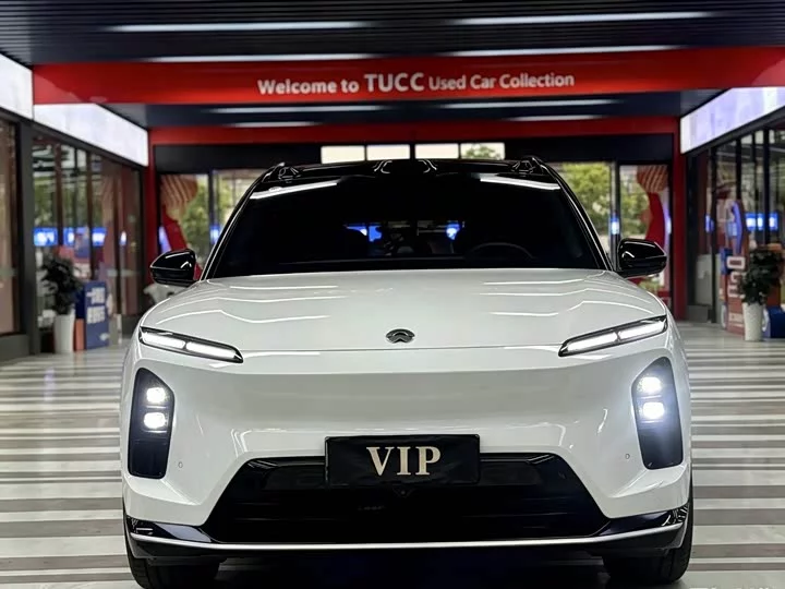NIO ES6