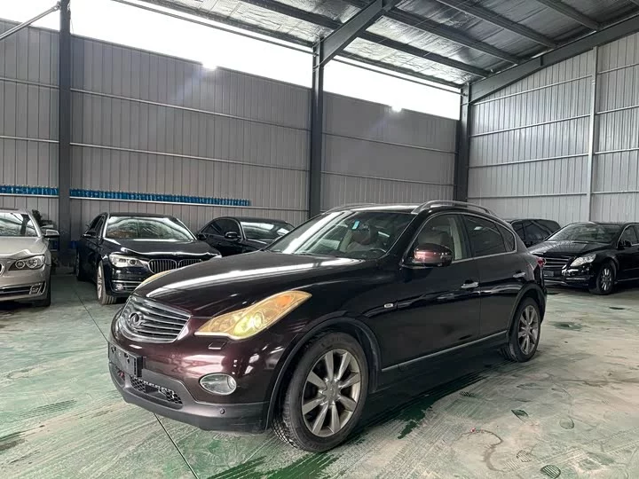 Infiniti EX