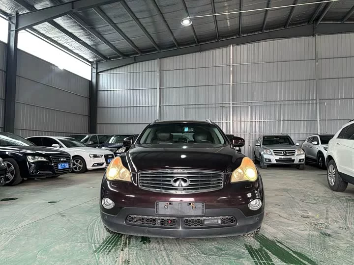 Infiniti EX