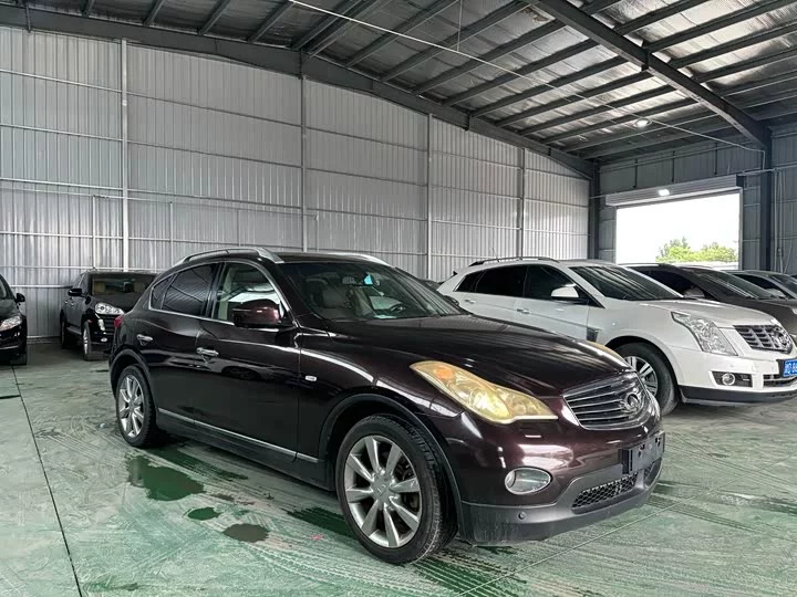 Infiniti EX
