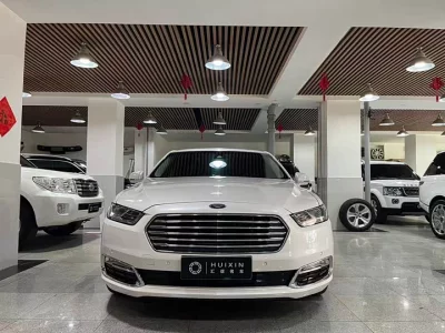 Ford Taurus