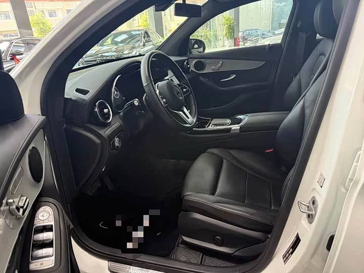 Mercedes-Benz GLC coupe