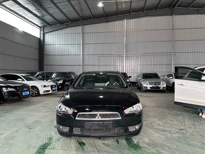 Mitsubishi Winged God