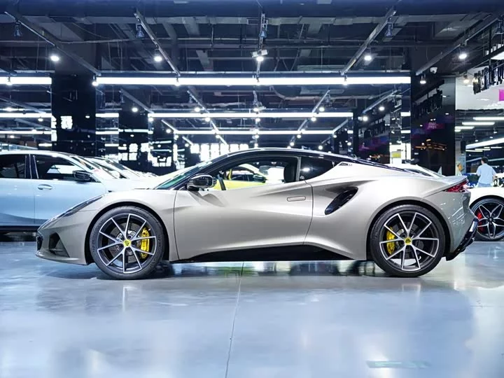 Lotus EMIRA