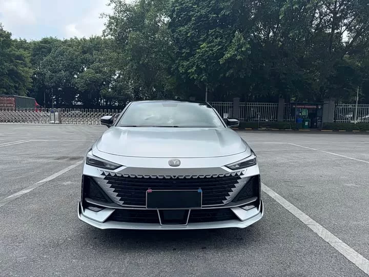 Changan UNI-V
