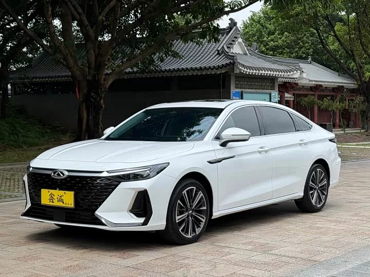 Chery Arrizo 8