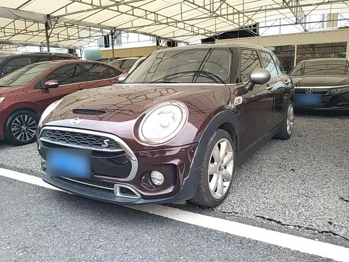 MINI CLUBMAN