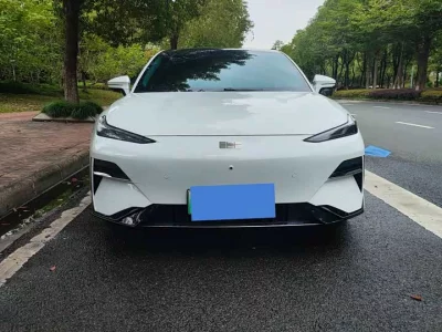Geely Galaxy E8