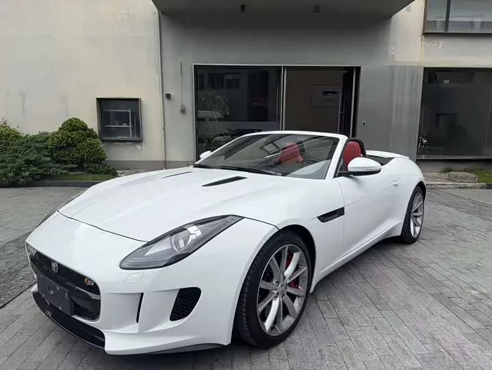 Jaguar F-TYPE