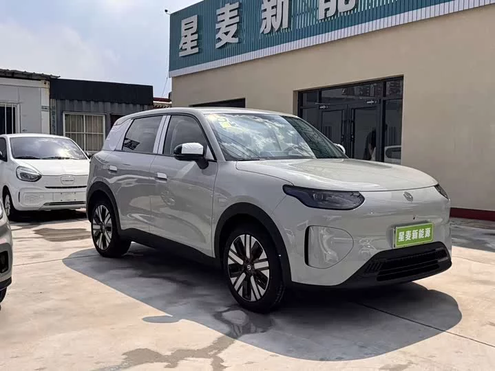 Leapmotor A10