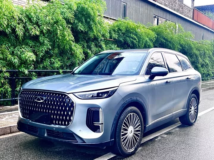 Chery Tiggo 8L