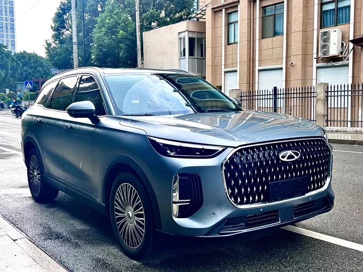 Chery Tiggo 8L