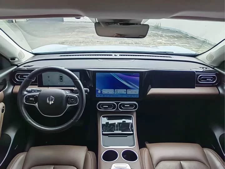 Leapmotor Zero running C11