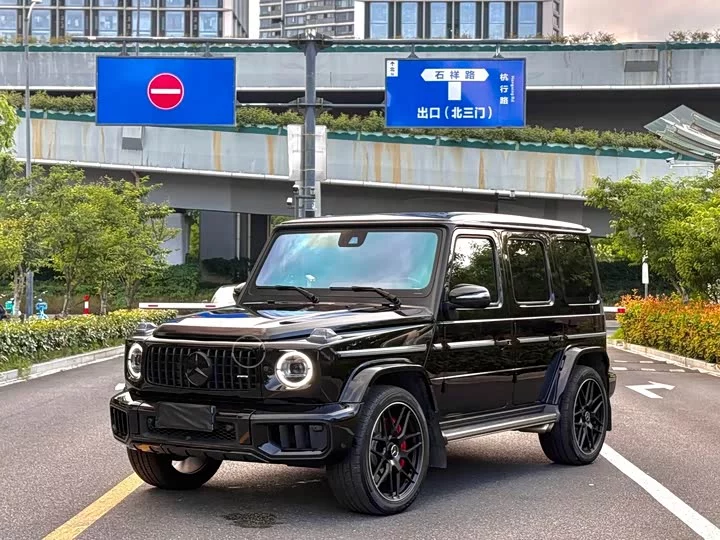 Mercedes-Benz G-rated