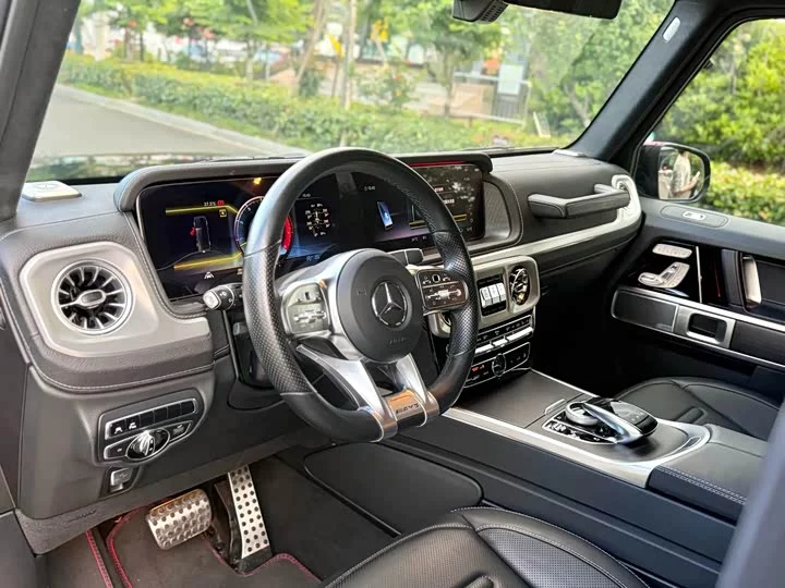 Mercedes-Benz G-rated