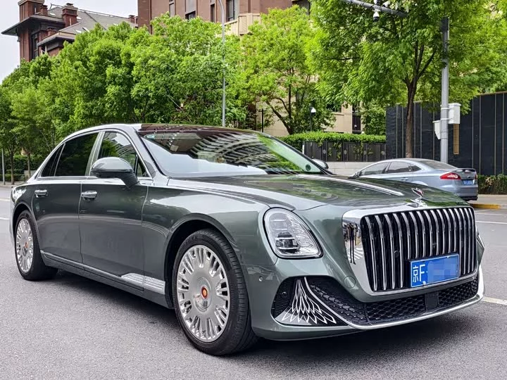 Hongqi Golden Sunflower Country Elegance