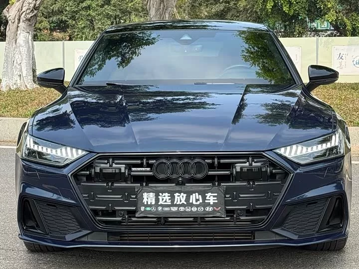 Audi A7L