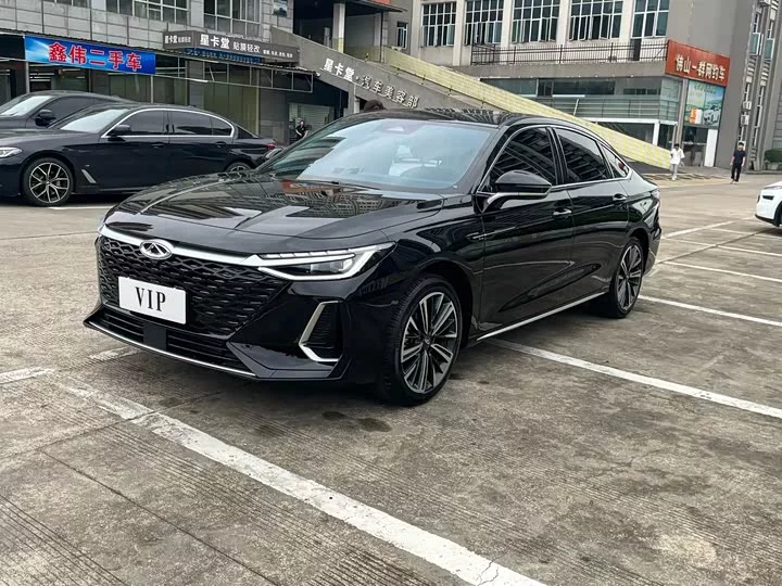 Chery Arrizo 8