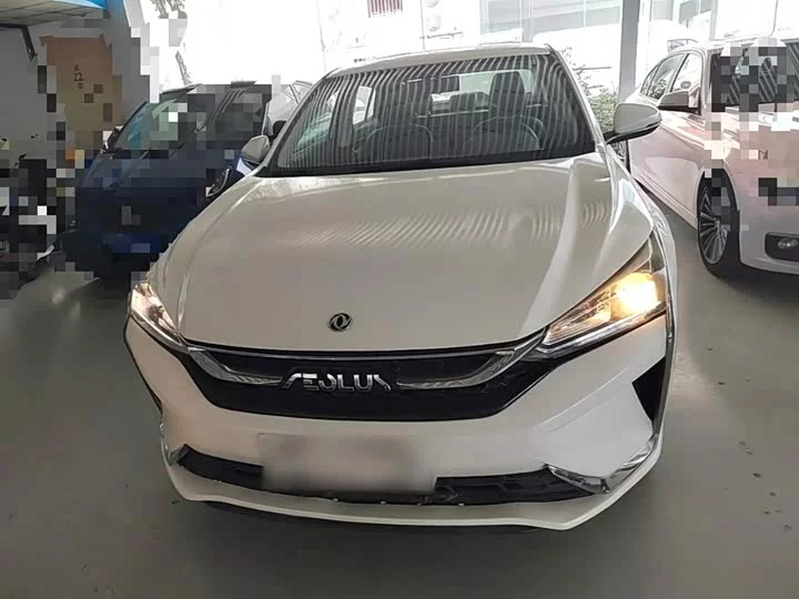Dongfeng Yixuan