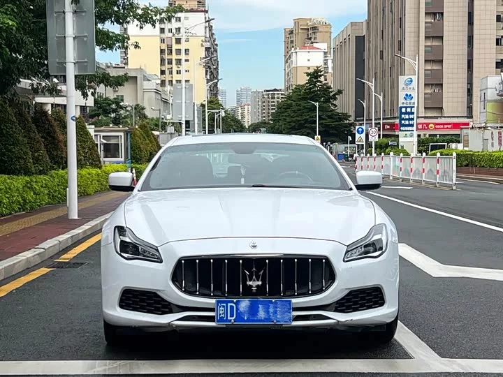 Maserati President