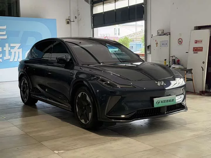 Zhiji LS7