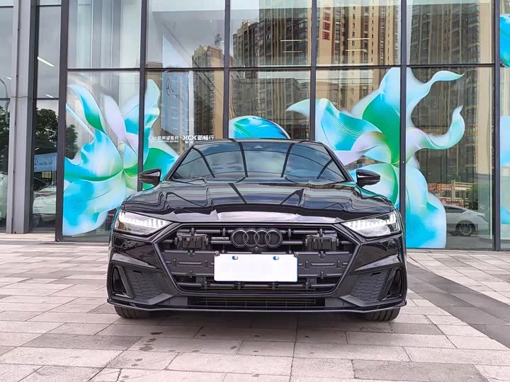 Audi A7L