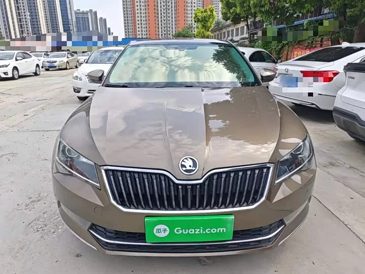 Skoda SuperB