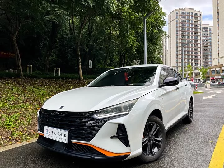 Dongfeng Yixuan