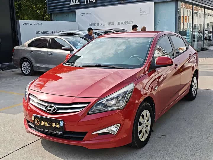 Hyundai Rena