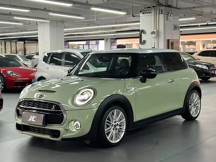 MINI 