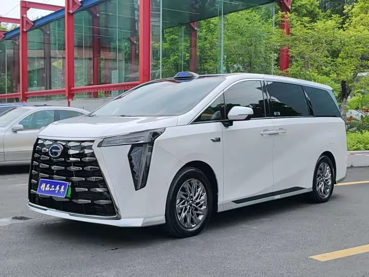 GAC Trumpchi aspires to the M8