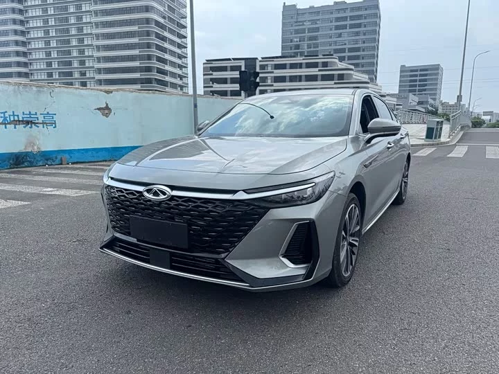 Chery Arrizo 8