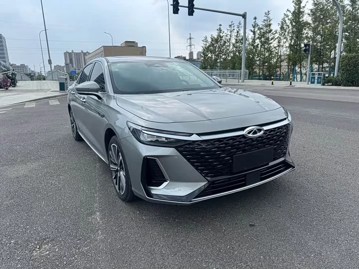 Chery Arrizo 8