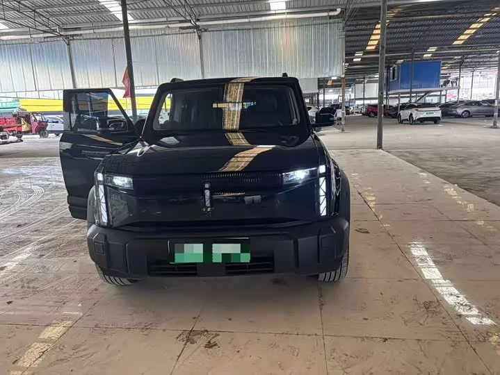 iCAR 03