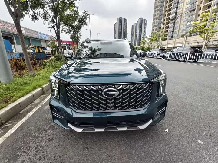 GAC Trumpchi GS8
