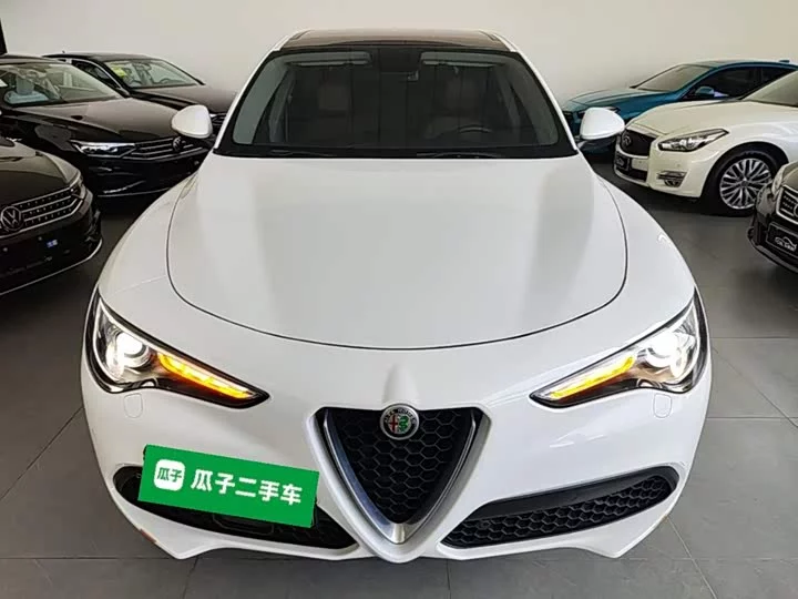 alfa romeo Stelvio