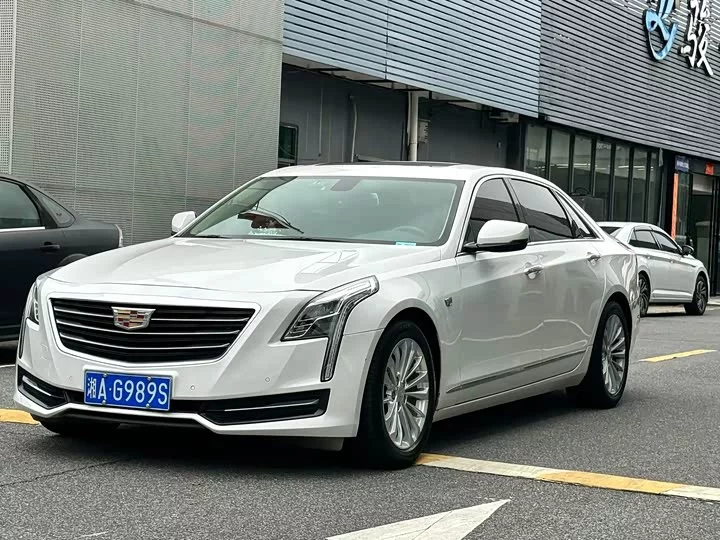 Cadillac CT6