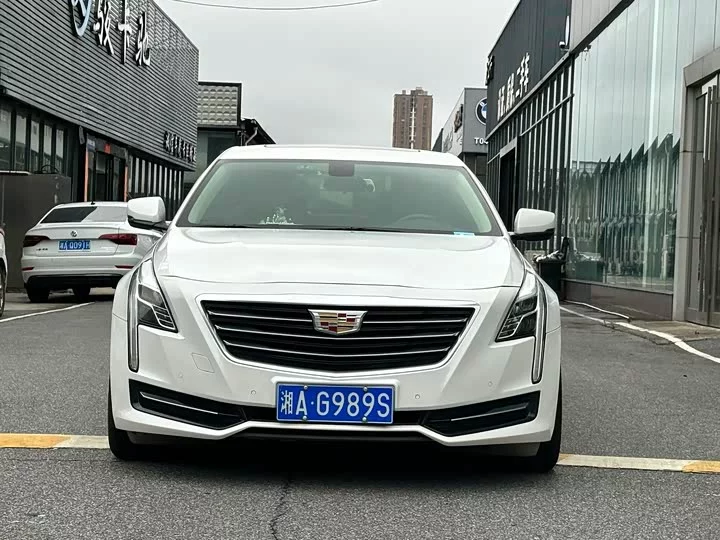 Cadillac CT6