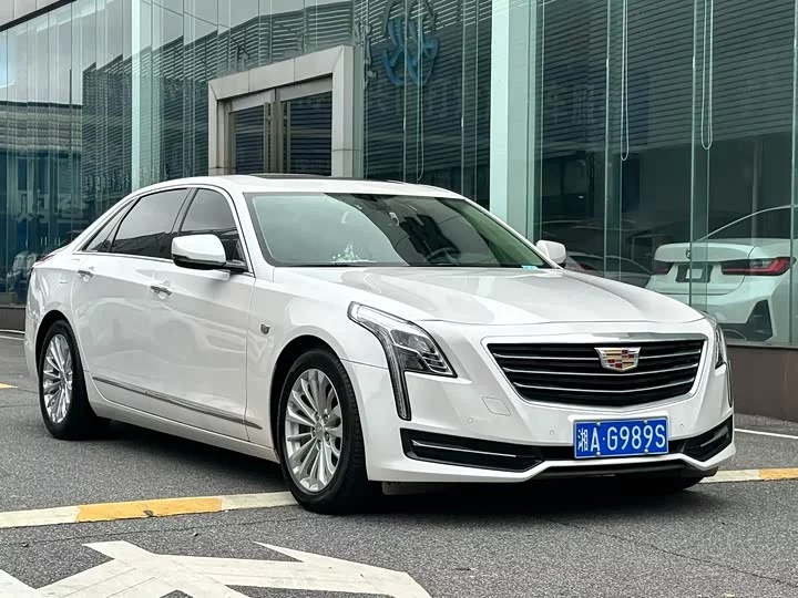 Cadillac CT6