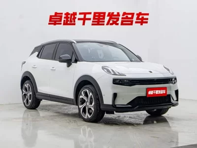Lynk & Co 06